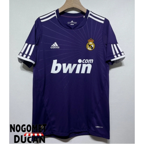 Real Madrid 2010-2011 Retro Rezervni Dres Kratak Rukav Real Madrid 2010-2011 Retro Rezervni Dres Kratak Rukav