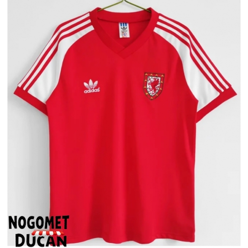 Wales 1980-1982 Retro Domaci Dres Kratak Rukav Wales 1980-1982 Retro Domaci Dres Kratak Rukav